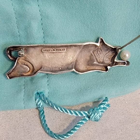 Vintage TIFFANY & CO. Sterling Silver Cat Pin - Picture 4 of 7
